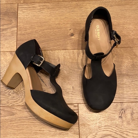 old navy t strap clogs